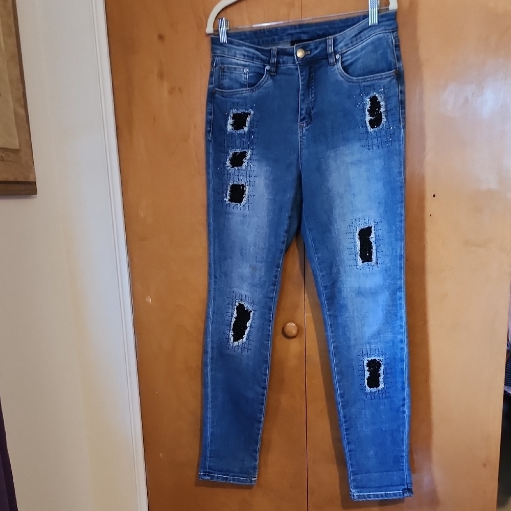 Joseph Ribkoff Blue Skinny Jeans Distressed Style